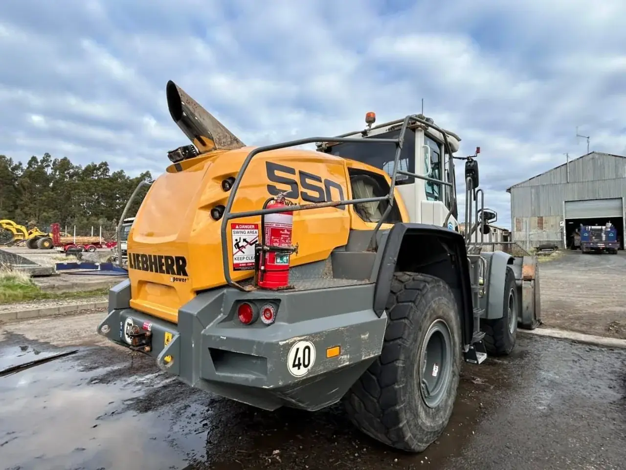 Liebherr L550 wheel loader parked at an Australian yard